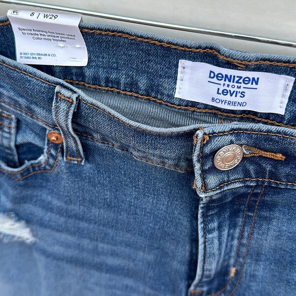 Levis Denizen Boyfriend Jeans Distressed Cuffed Medium Wash Denim New Size 8 - Picture 5 of 6